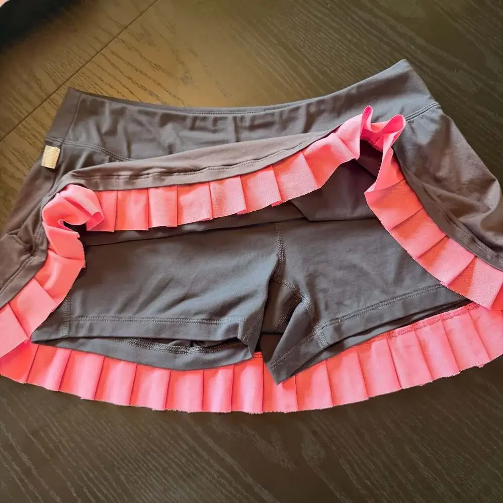 Vintage Nike Dri-FIT Women's Tennis Skort with Pleated Ruffle Hem